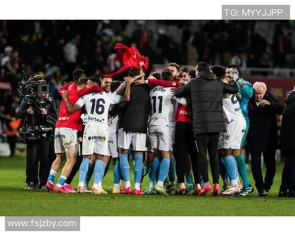 佩斯凯迪瑞迎战巴扬卡拉期待一场精彩绝伦的足球对决 佩斯凯迪瑞迎战巴扬卡拉期待一场精彩绝伦的足球对决