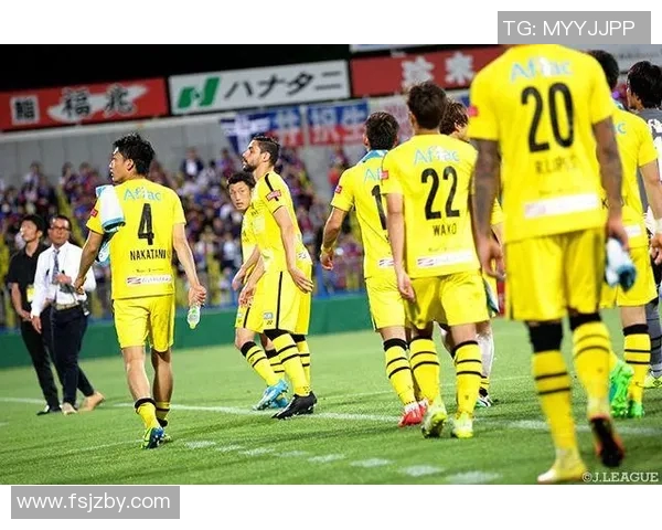 仙台维加泰迎战柏雷素尔争夺联赛积分全力以赴的较量