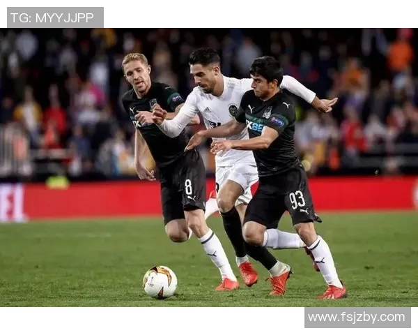 乌拉尔与莫斯科火车头激战比分揭晓精彩瞬间回顾