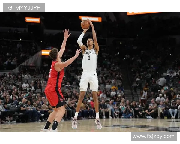 7月8日火箭对阵马刺精彩比赛录像回放全程回顾与分析